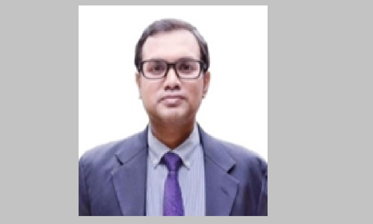 কেউ আইনের উর্ধ্বে নয়