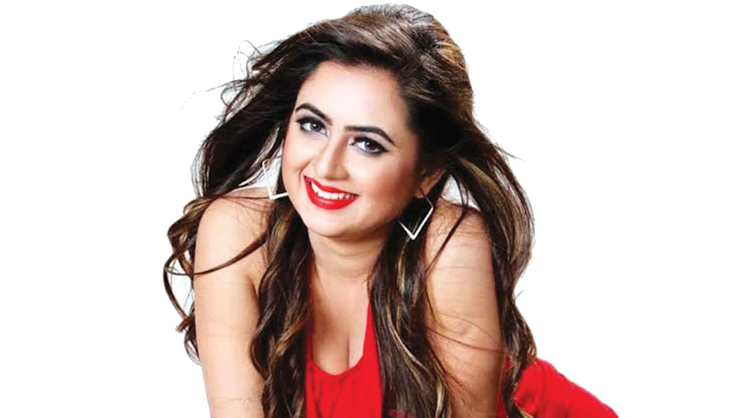 আপাতত একক নাটক নিয়েই ব্যস্ত
