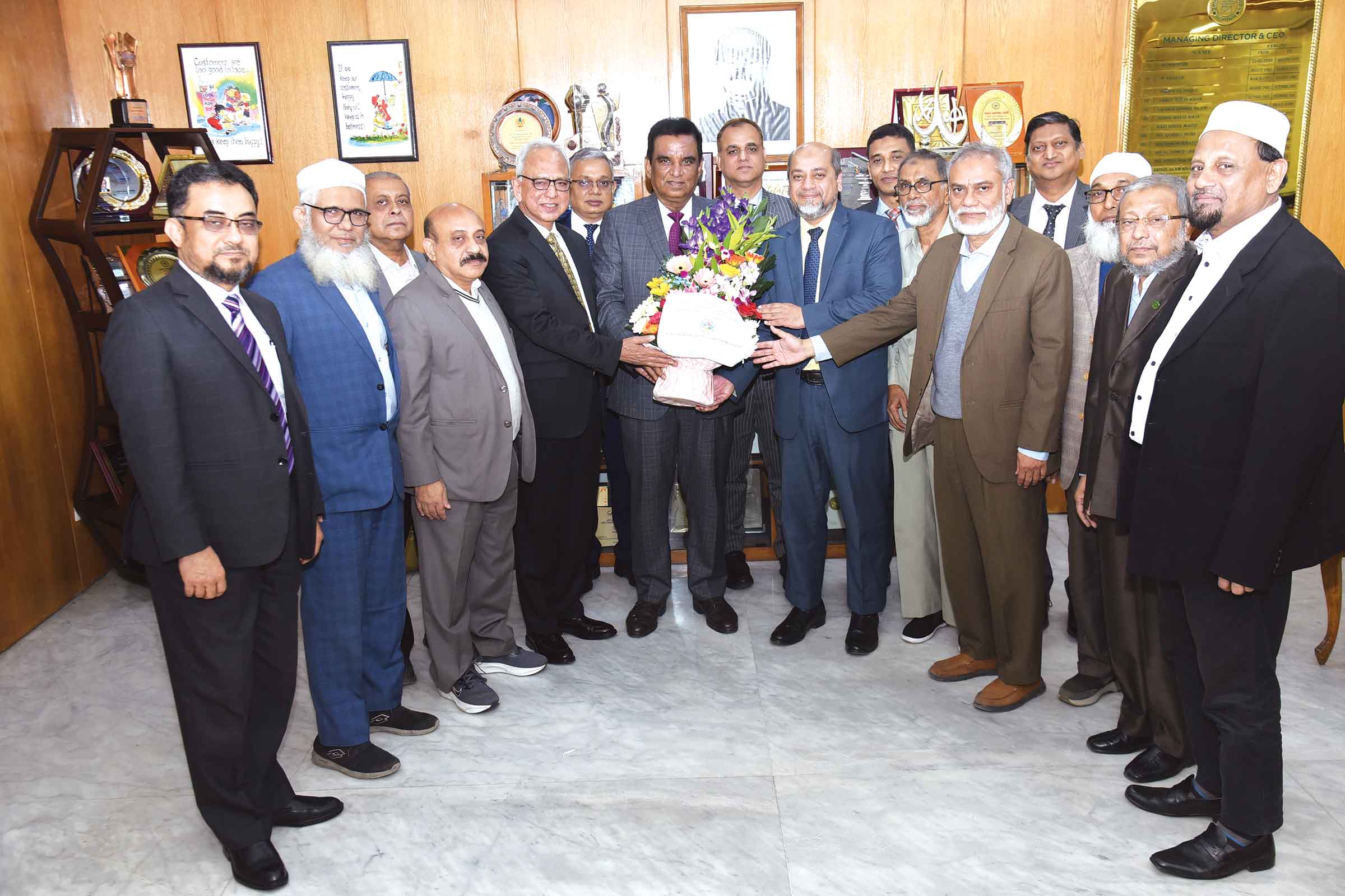 পূবালী ব্যাংকের উলেস্নখযোগ্য পরিচালন মুনাফা অর্জনে অভিনন্দন