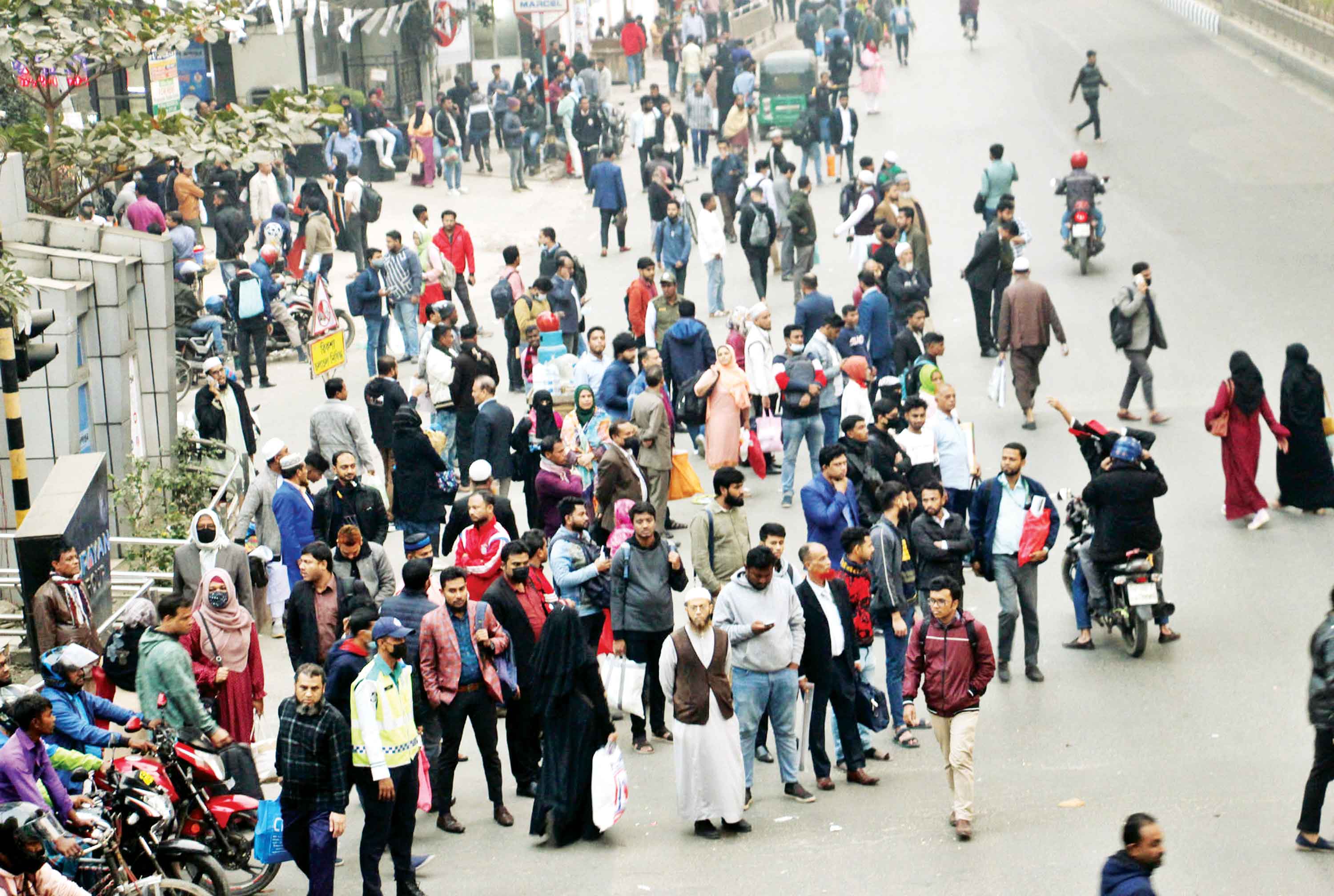 রিকুইজিশন 'আতঙ্কে' গাড়ি উধাও