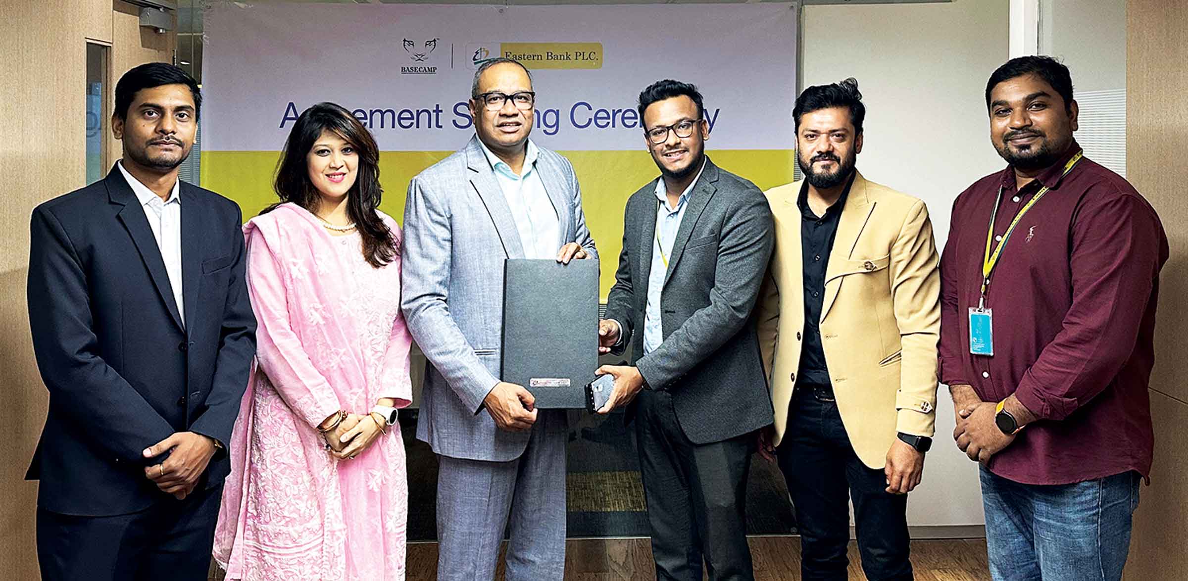 বেইজ ক্যাম্প এডভেঞ্চার্সের সঙ্গে ইবিএলের চুক্তি