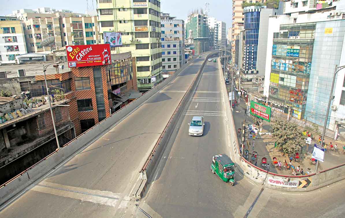 ভোটের আগের দিন সুনসান ঢাকা