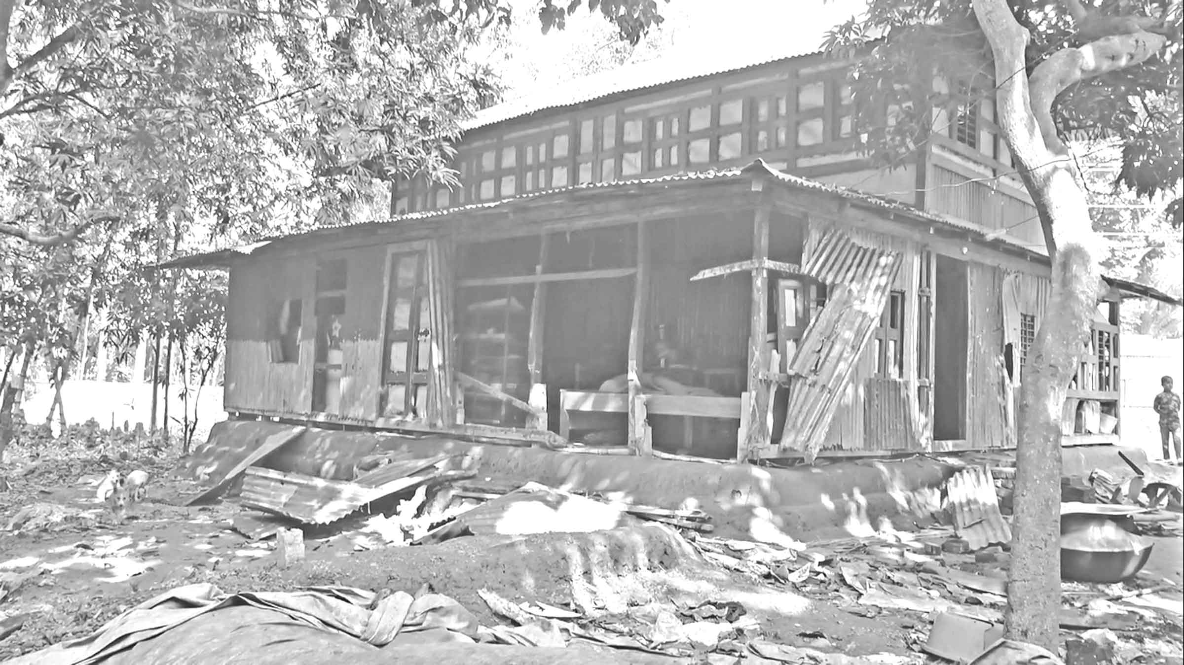 নৌকায় ভোট দেওয়ায় ৩৫ গ্রামে তান্ডব