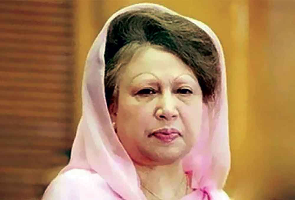 হাসপাতাল থেকে আজ বাড়ি ফিরছেন খালেদা জিয়া