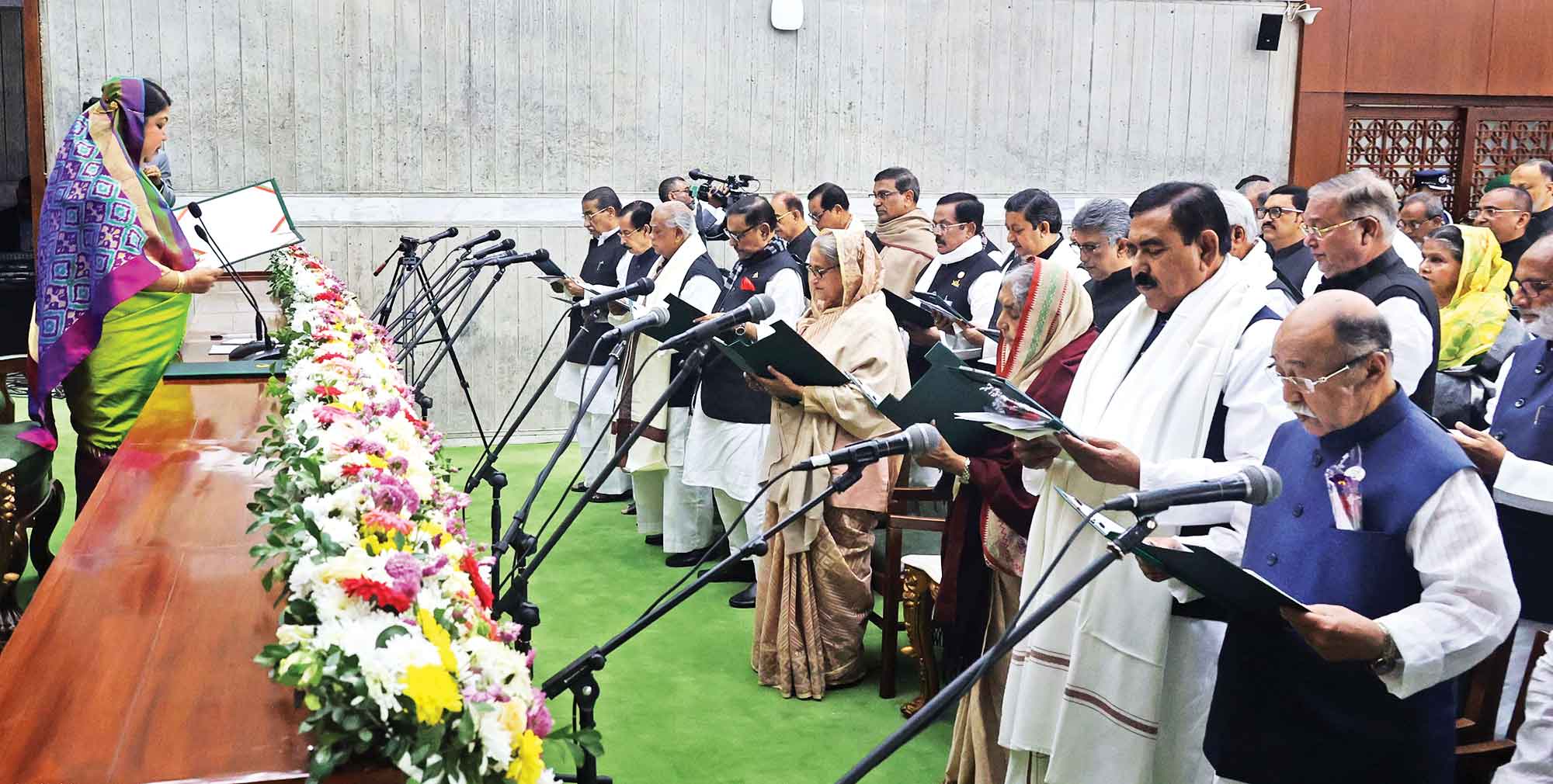 সংসদ সদস্যদের শপথ গ্রহণ