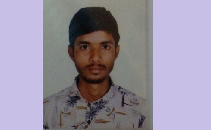 অর্থাভাবে রাজশাহী বিশ্ববিদ্যালয়ের মেধাবী শিক্ষার্থী আলিমের পড়ালেখায় অনিশ্চয়তা 
