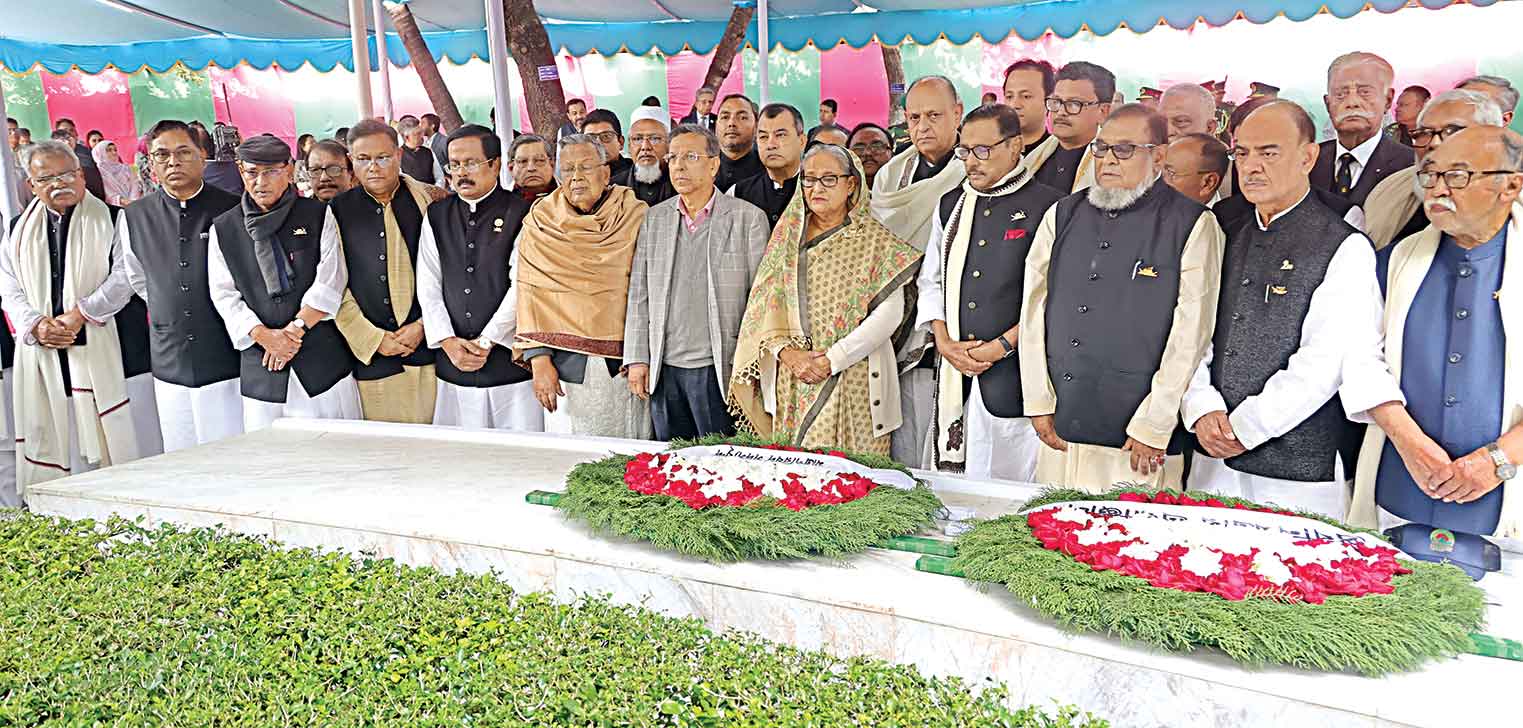 বঙ্গবন্ধুর সমাধিতে প্রধানমন্ত্রীসহ নতুন মন্ত্রীদের শ্রদ্ধা নিবেদন