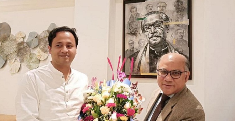 নতুন শিক্ষামন্ত্রীর সাথে হাবিপ্রবি ভাইস চ্যান্সেলরের শুভেচ্ছা বিনিময়