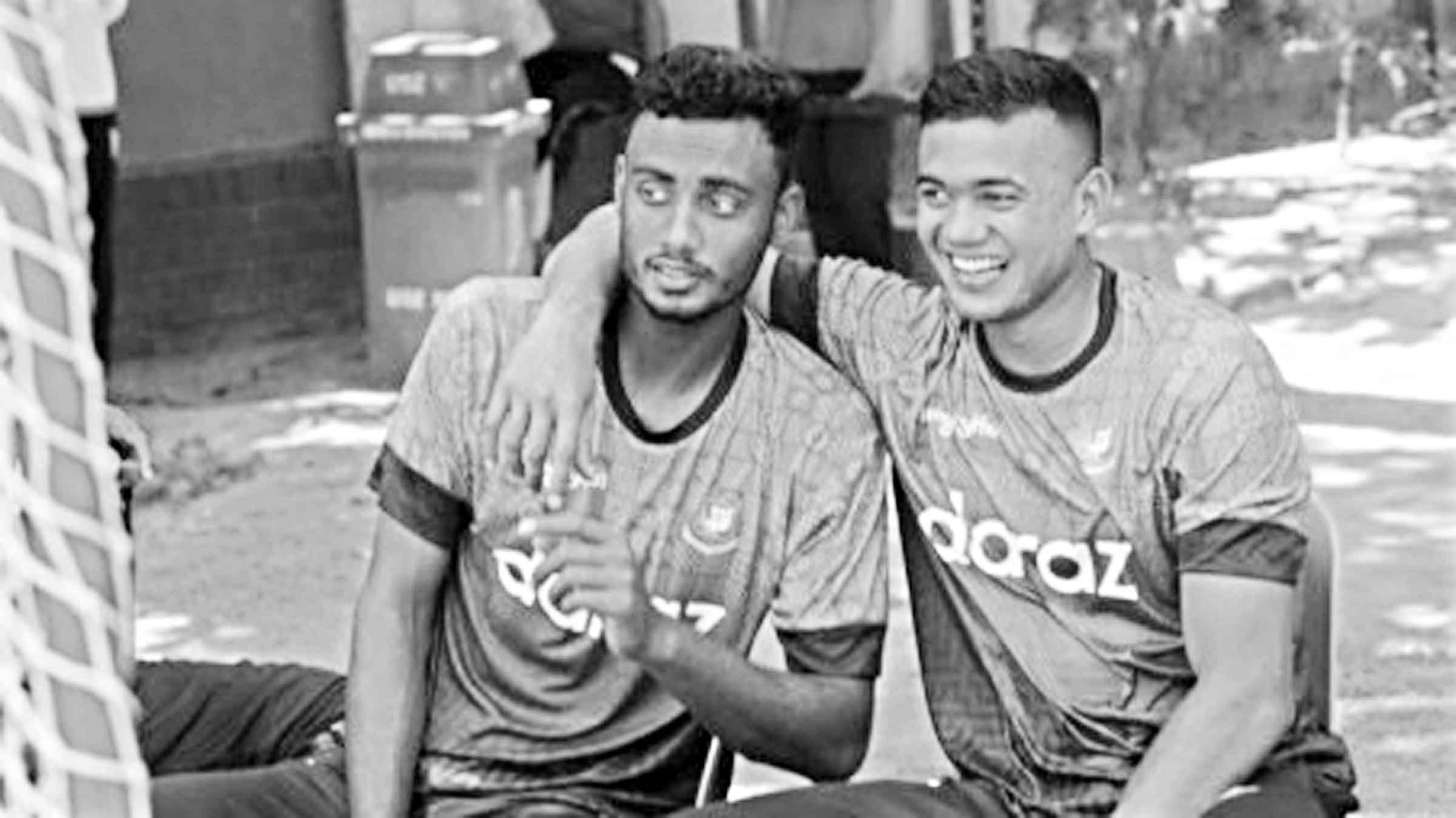 আন্ডারডগ দল নিয়ে জেতার চ্যালেঞ্জ নিচ্ছে 'দুর্দান্ত ঢাকা'