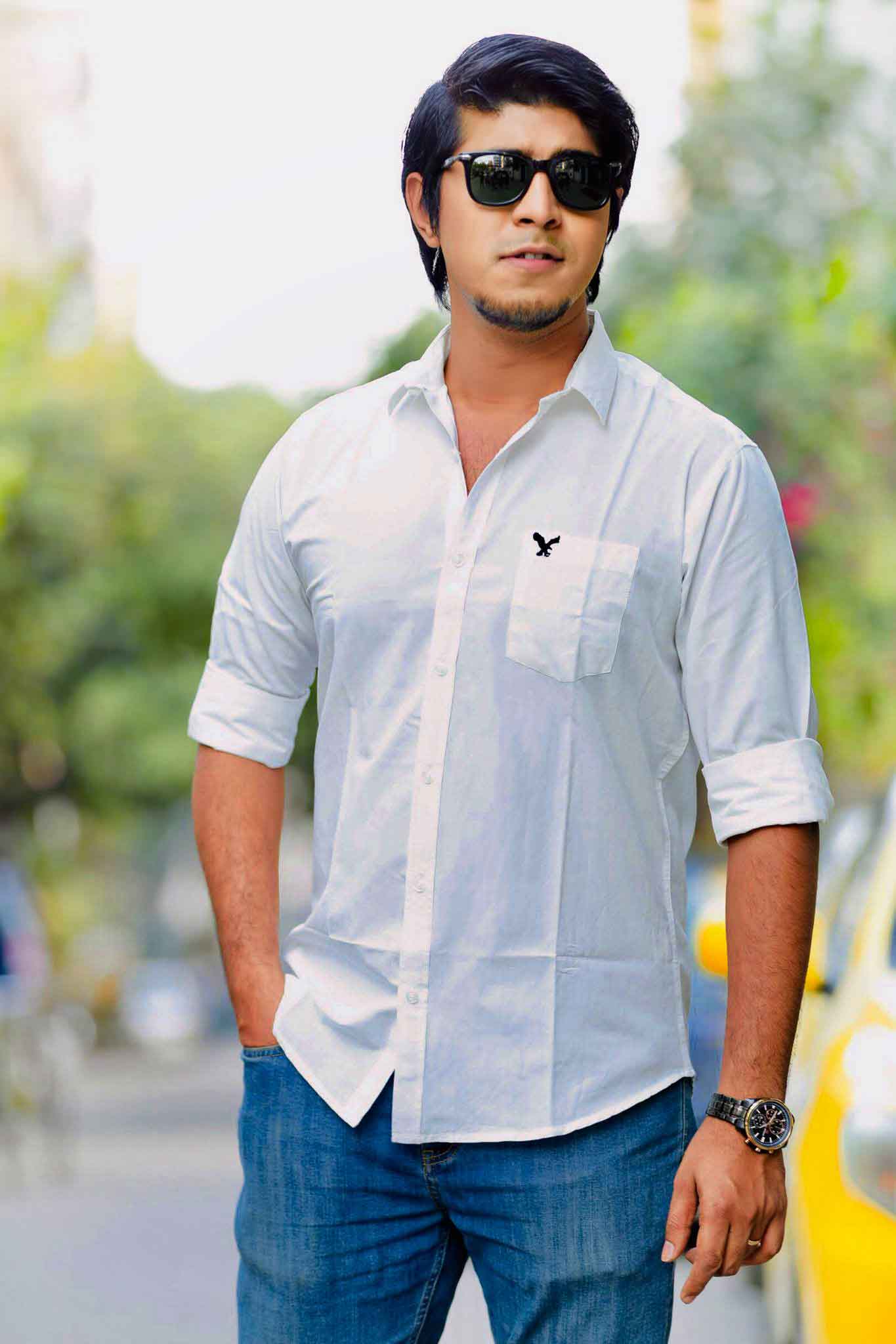 ফাঁকা মাঠে তৌসিফ