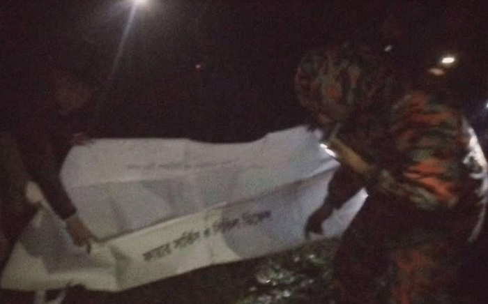গোপালগঞ্জে বাস ও ট্রাক সংঘর্ষে নারীসহ নিহত-২ ; আহত-১৫