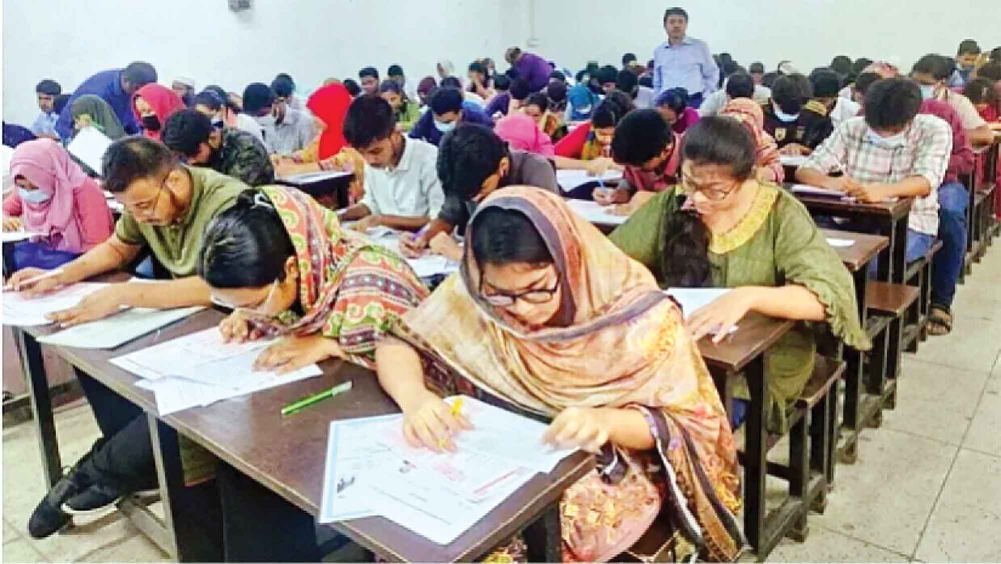 বিশ্ববিদ্যালয়ে ভর্তিযুদ্ধ শুরু আজ