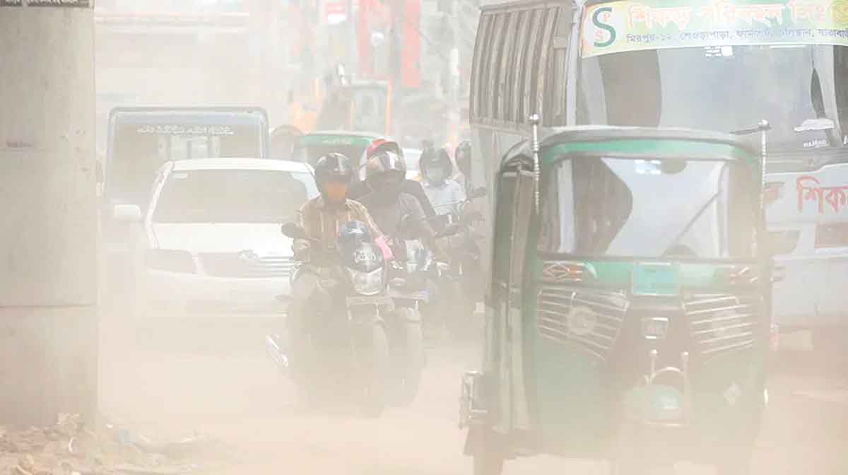 ছুটির দিনে রাজধানীর বায়ু খুব অস্বাস্থ্যকর