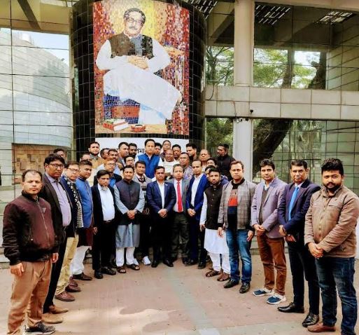 নবনিযুক্ত শিক্ষামন্ত্রীর সাথে আন্তঃ বিশ্ববিদ্যালয় অফিসার্স ফেডারেশনের সৌজন্য সাক্ষাৎ