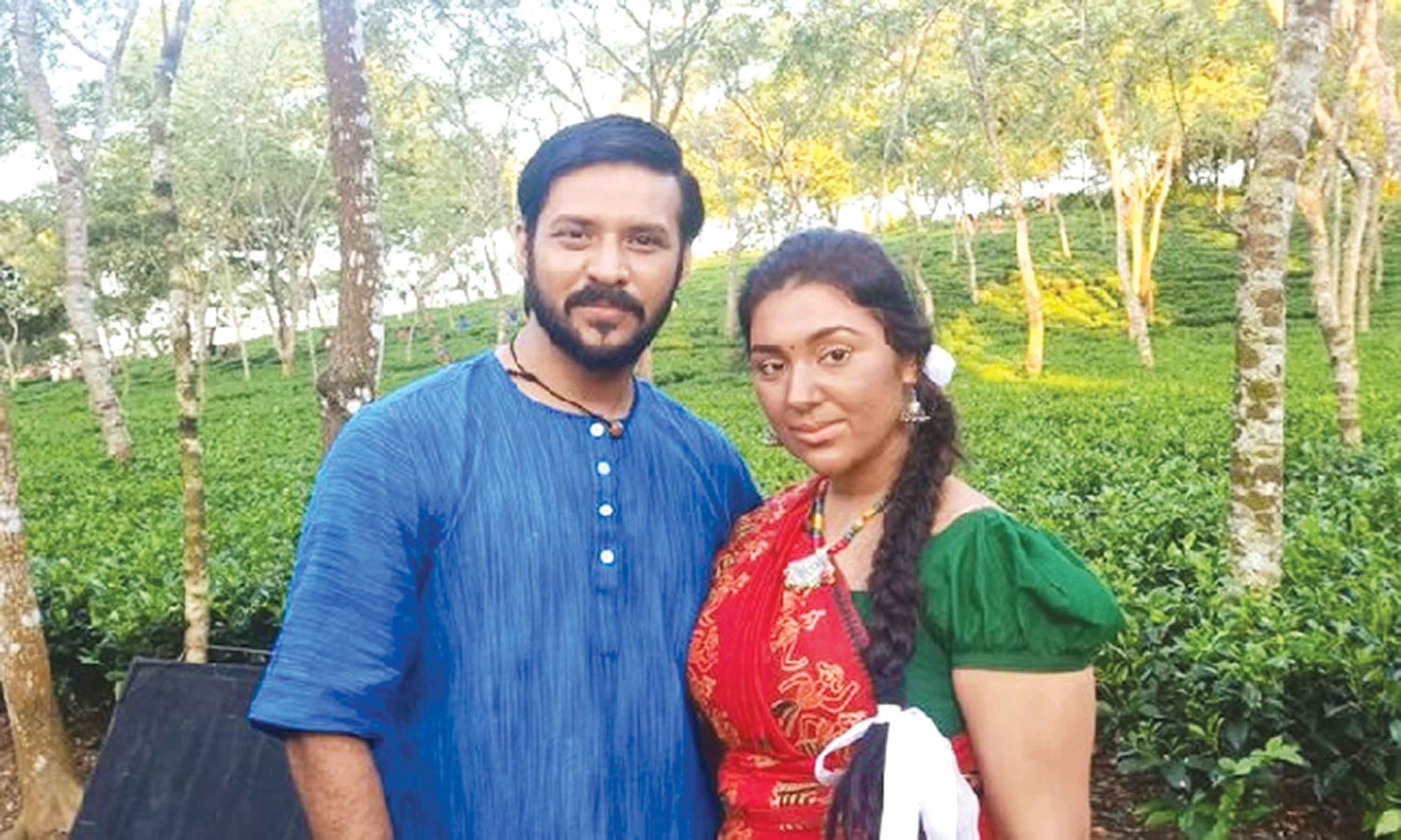 দেশীয় সিনেমা উপেক্ষা করছেন হল মালিকরা