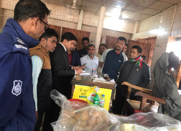 গোলাপগঞ্জে ৪টি রেস্টুরেন্টকে ভ্রাম্যমাণ আদালতের জরিমানা 