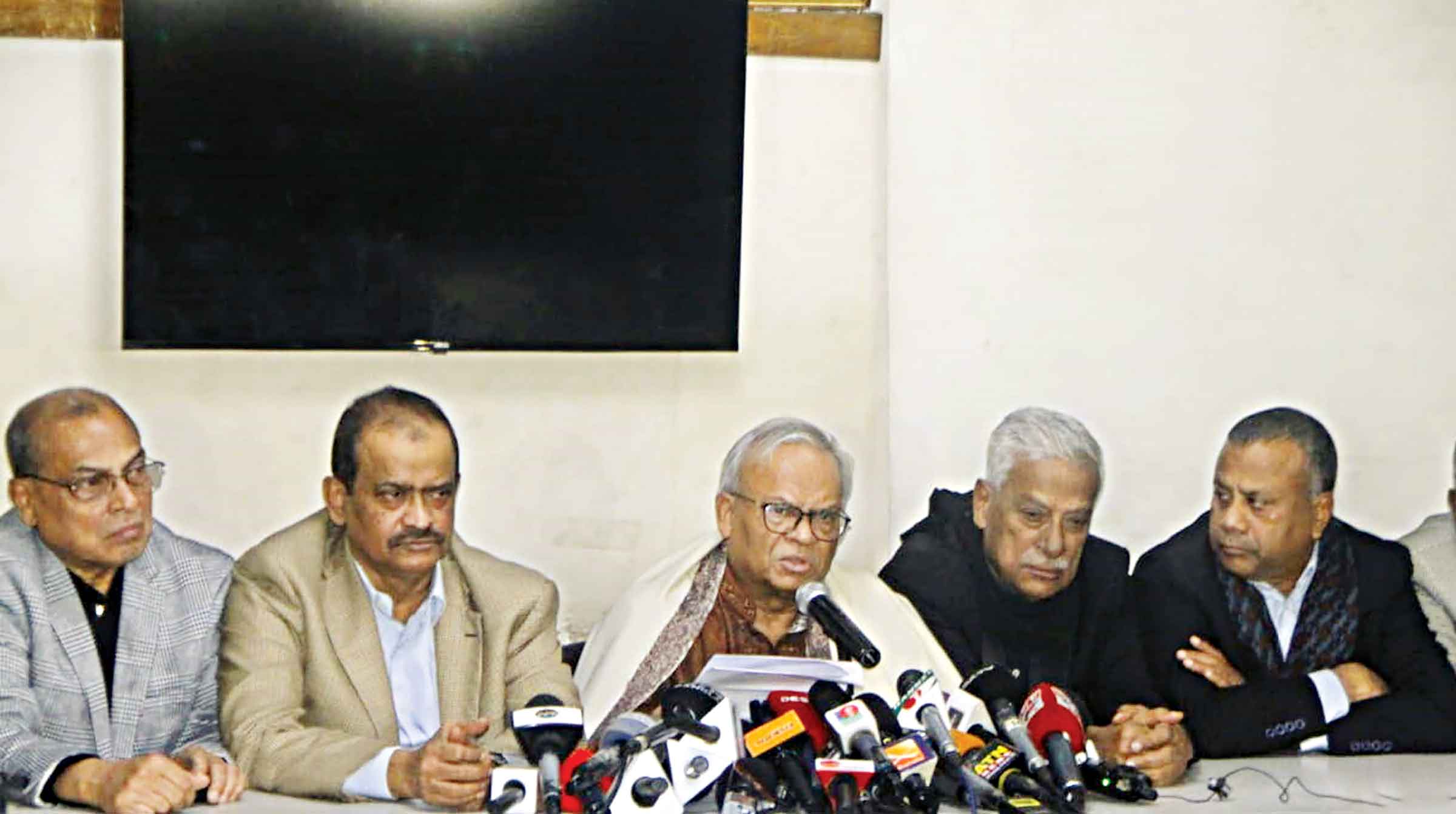 কারাগারে বিএনপি নেতাকর্মীদের নিয়ে বাণিজ্য চলছে : রিজভী