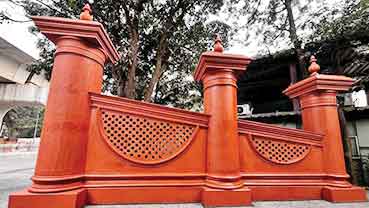 নবরূপে ঐতিহাসিক ঢাকা গেট