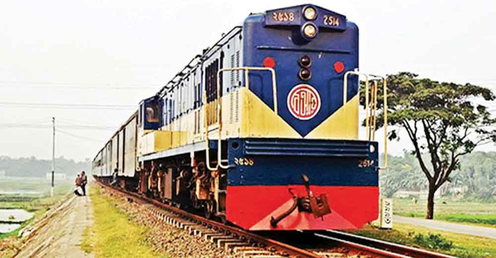 'সর্ষের মধ্যেই ভূত'