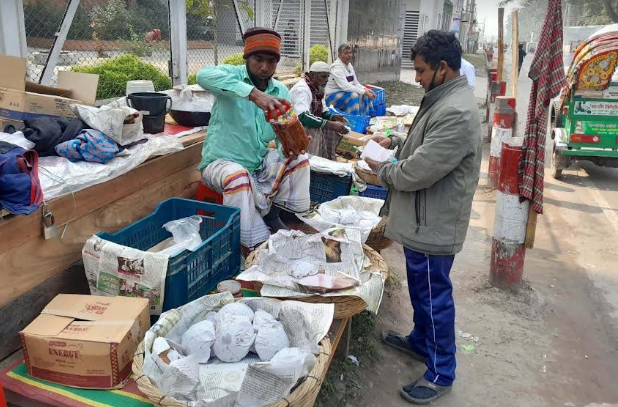 মাদারীপুরে ভেজাল খেঁজুরের গুড়ে হাট-বাজার সয়লাব