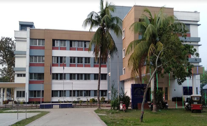 আখাউড়ায় ফাঁস লাগিয়ে দুই তরুণীর আত্মহত্যা
