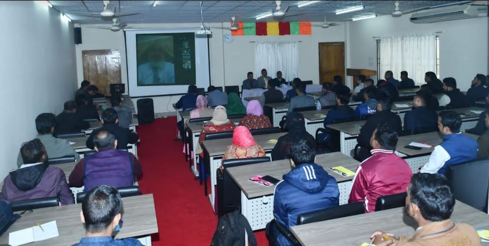 নোবিপ্রবিতে ৬৭ কর্মচারী পেলো ‘জাতীয় শুদ্ধাচার কৌশল’ বিষয়ক প্রশিক্ষণ