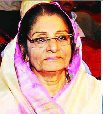 নিজেকে জাপা চেয়ারম্যান ঘোষণা রওশন এরশাদের