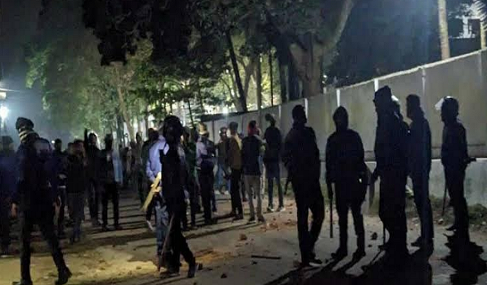 চবিতে ছাত্রলীগের দুই পক্ষের সংঘর্ষে আহত ৯