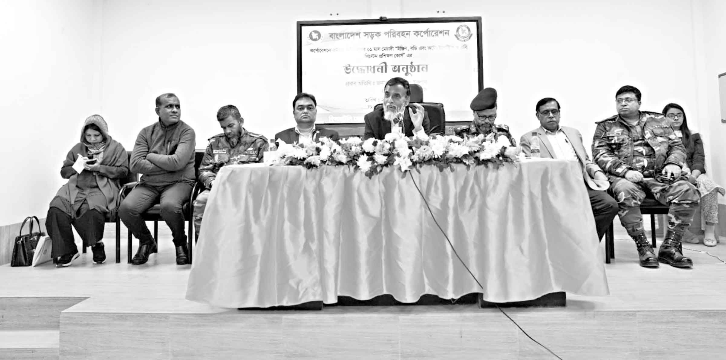 কারিগরদের ইঞ্জিন, বডি এবং অটো-ইলেকট্র্রিক ও এসি সিস্টেম প্রশিক্ষণ কোর্সের উদ্বোধন