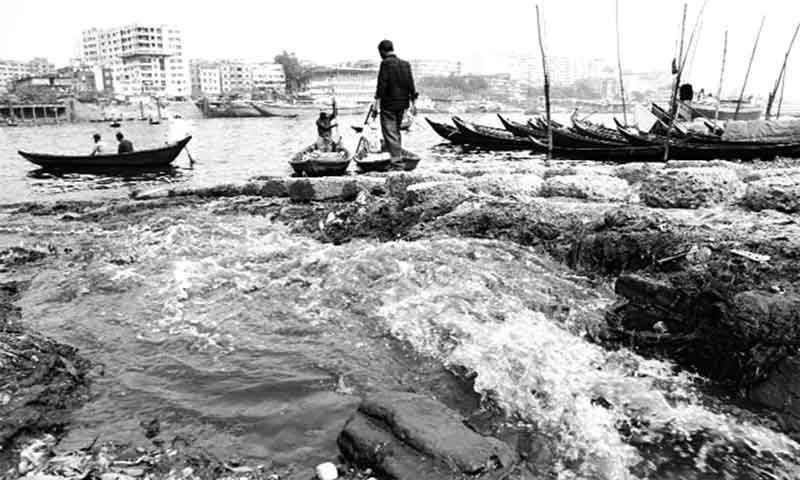 নদীদূষণ বন্ধে কার্যকর পদক্ষেপ নিন