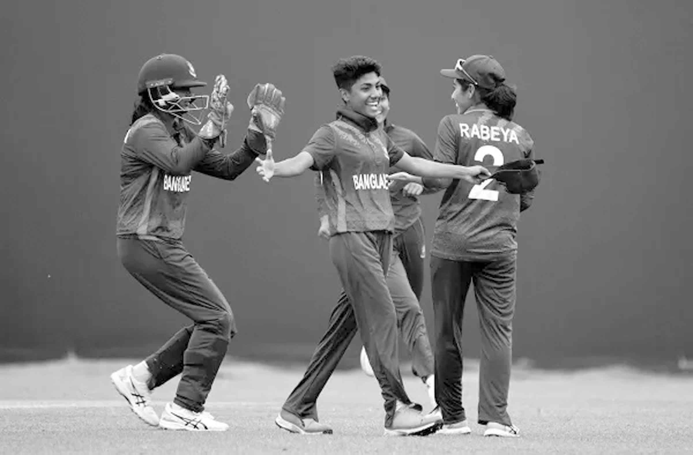 পাকিস্তানকে হারিয়ে ফাইনালে বাংলাদেশ