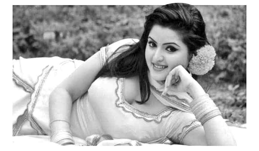 আর ভুল করতে চাই না :পরীমনি