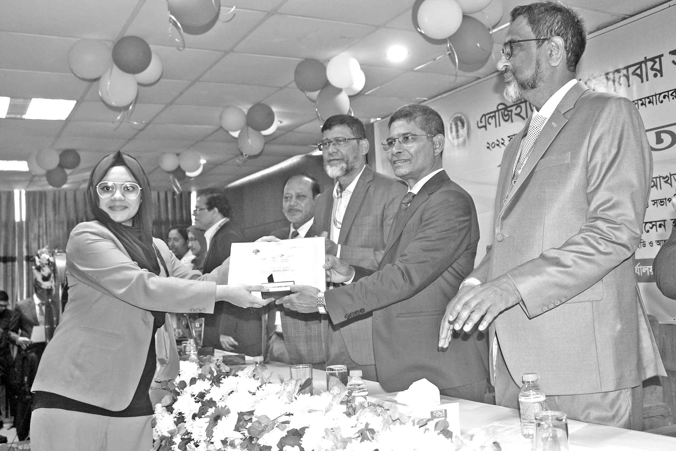 এলজিইডি কর্মকর্তা-কর্মচারীদের কৃতী সন্তানদের সংবর্ধনা