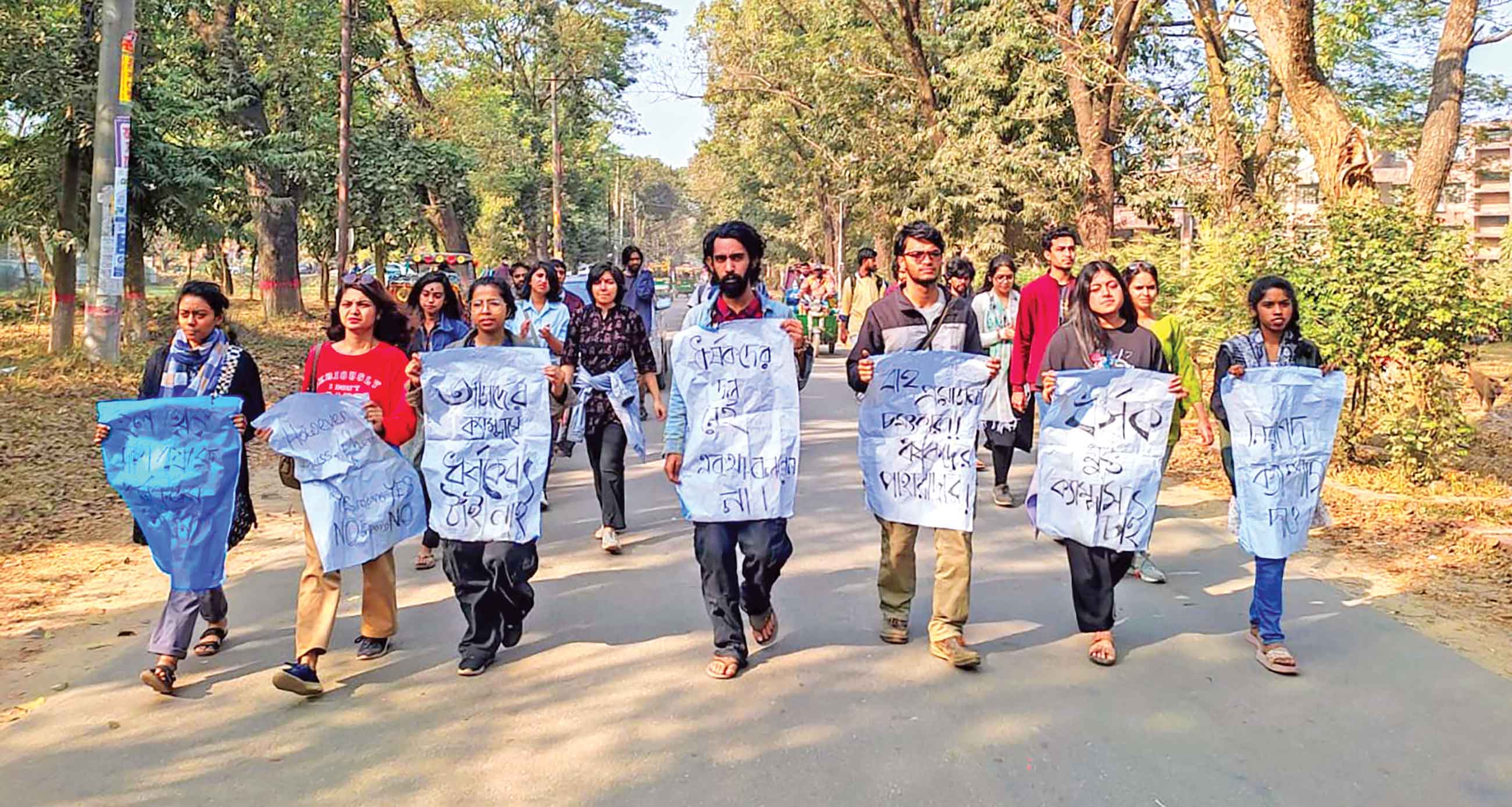 টানা আন্দোলনে উত্তাল জাবি