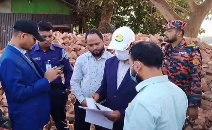 চাঁদপুরে চার ইটভাটাকে চার লাখ টাকা জরিমানা