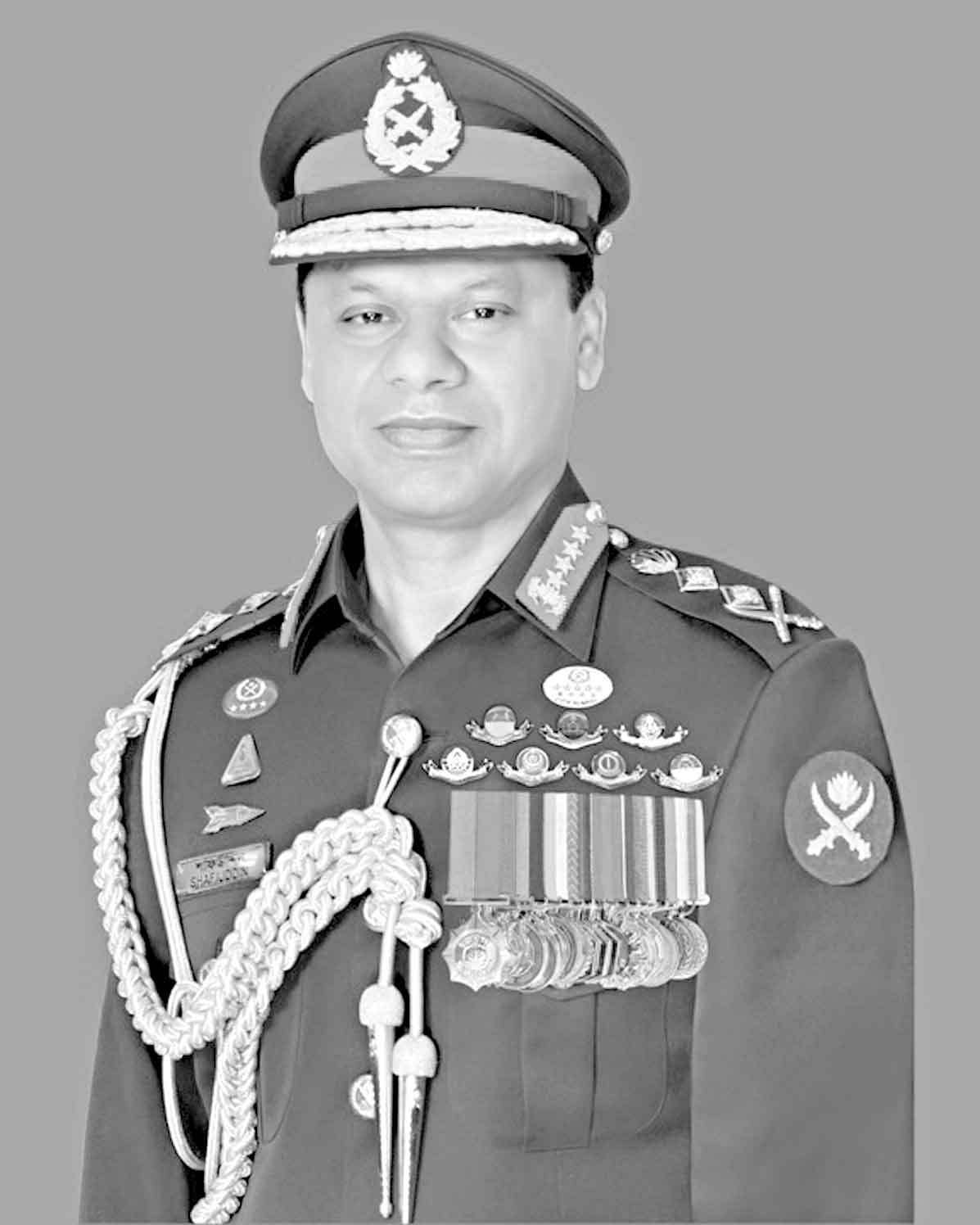 কাতারে সরকারি সফর শেষে দেশে ফিরলেন সেনাপ্রধান