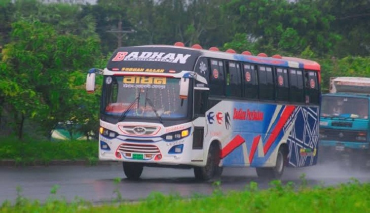 ট্যুরের বাসে হামলার ঘটনায় নোবিপ্রবির ২ শিক্ষার্থী বহিষ্কার 
