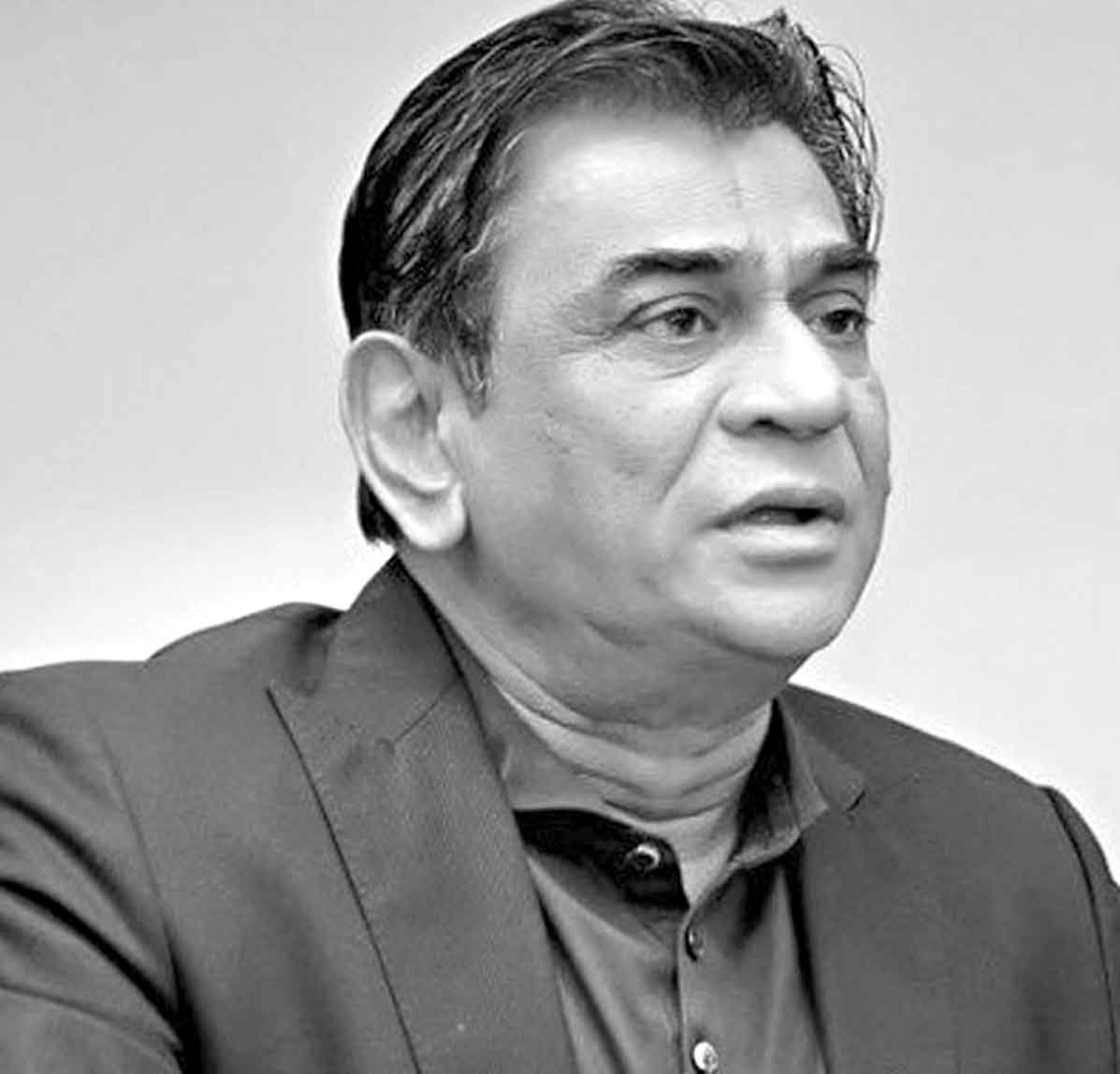 জার্মানি গেলেন সালাউদ্দিন