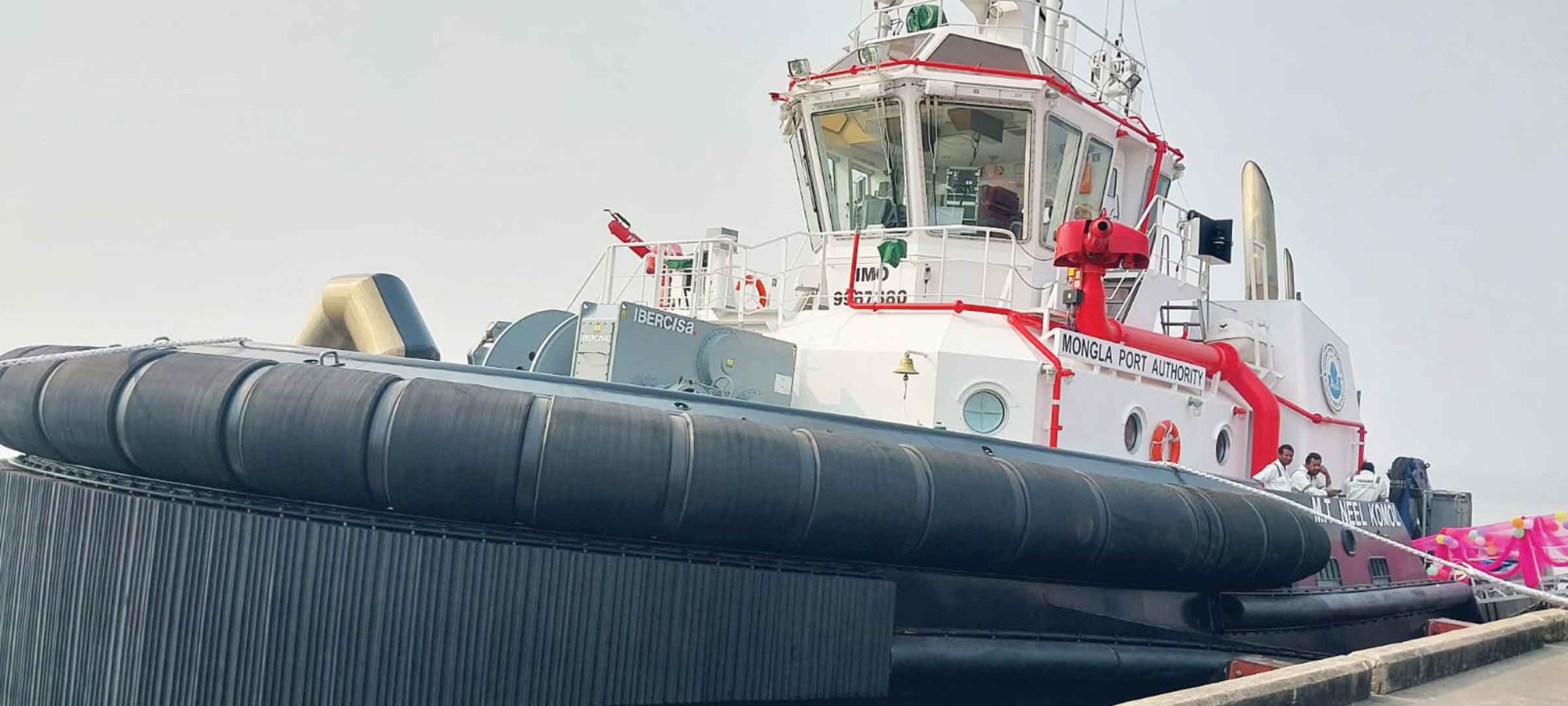 মোংলা বন্দরের জলযানে যুক্ত হলো দুটি শক্তিশালী টাগ বোর্ড