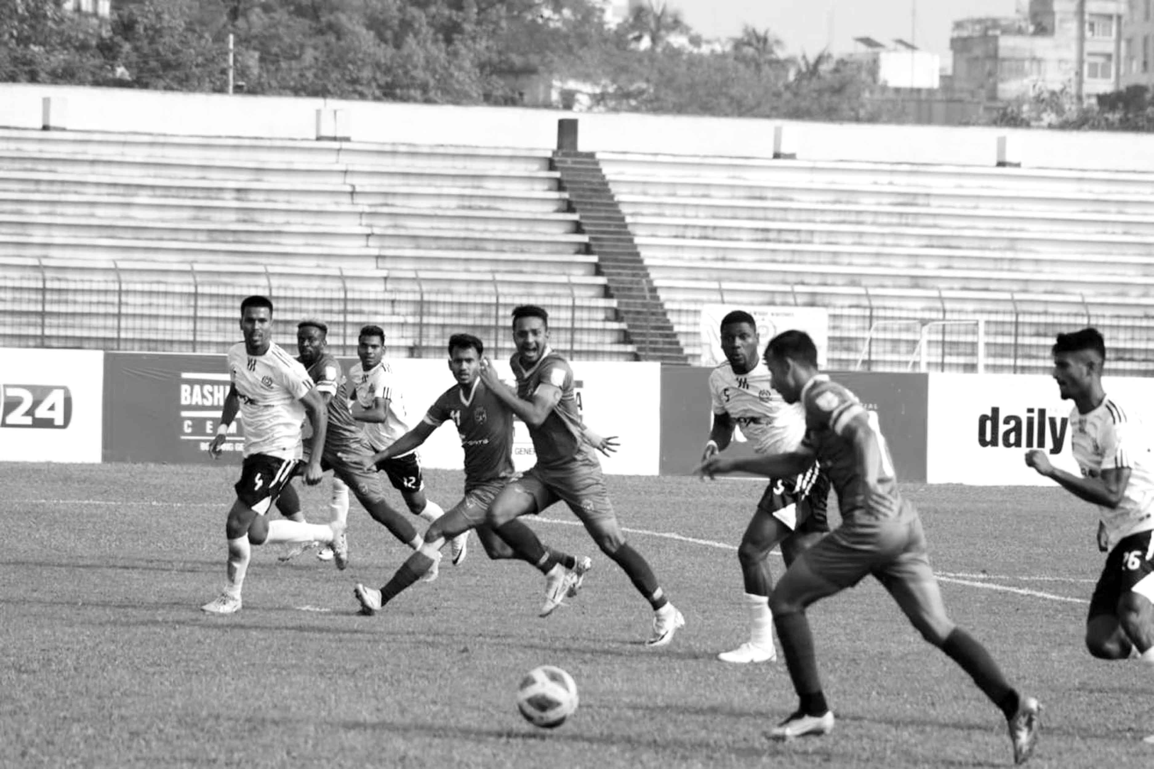 জয় না পেয়েও অপরাজিতই থাকল মোহামেডান