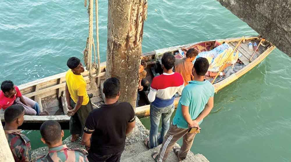 টেকনাফের ওপারে বিকট শব্দ, গোলাগুলি
