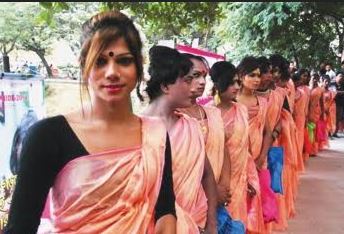 সমাজে অবহেলিত তৃতীয় লিঙ্গের মানুষেরা