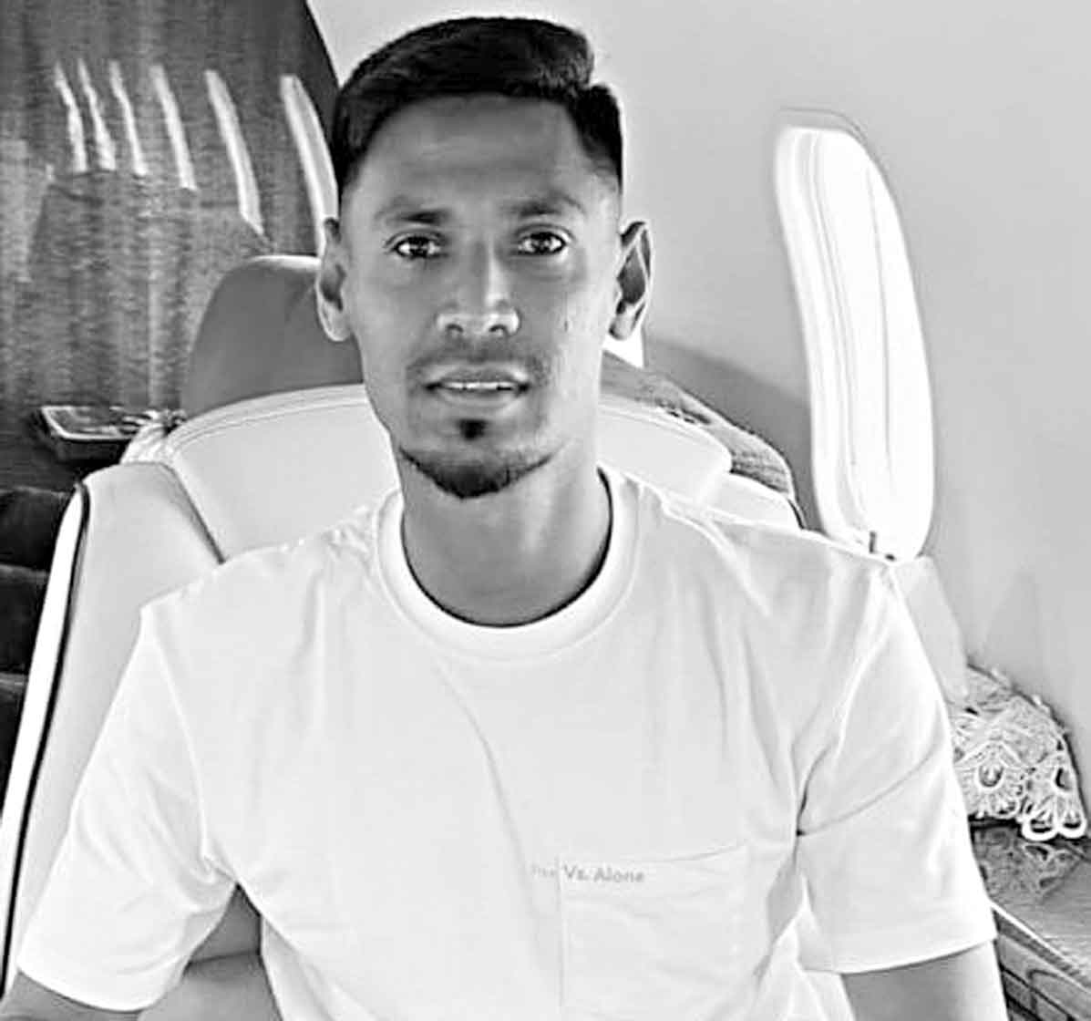 হাসপাতাল ছেড়ে ঢাকায় টিম হোটেলে মুস্তাফিজ