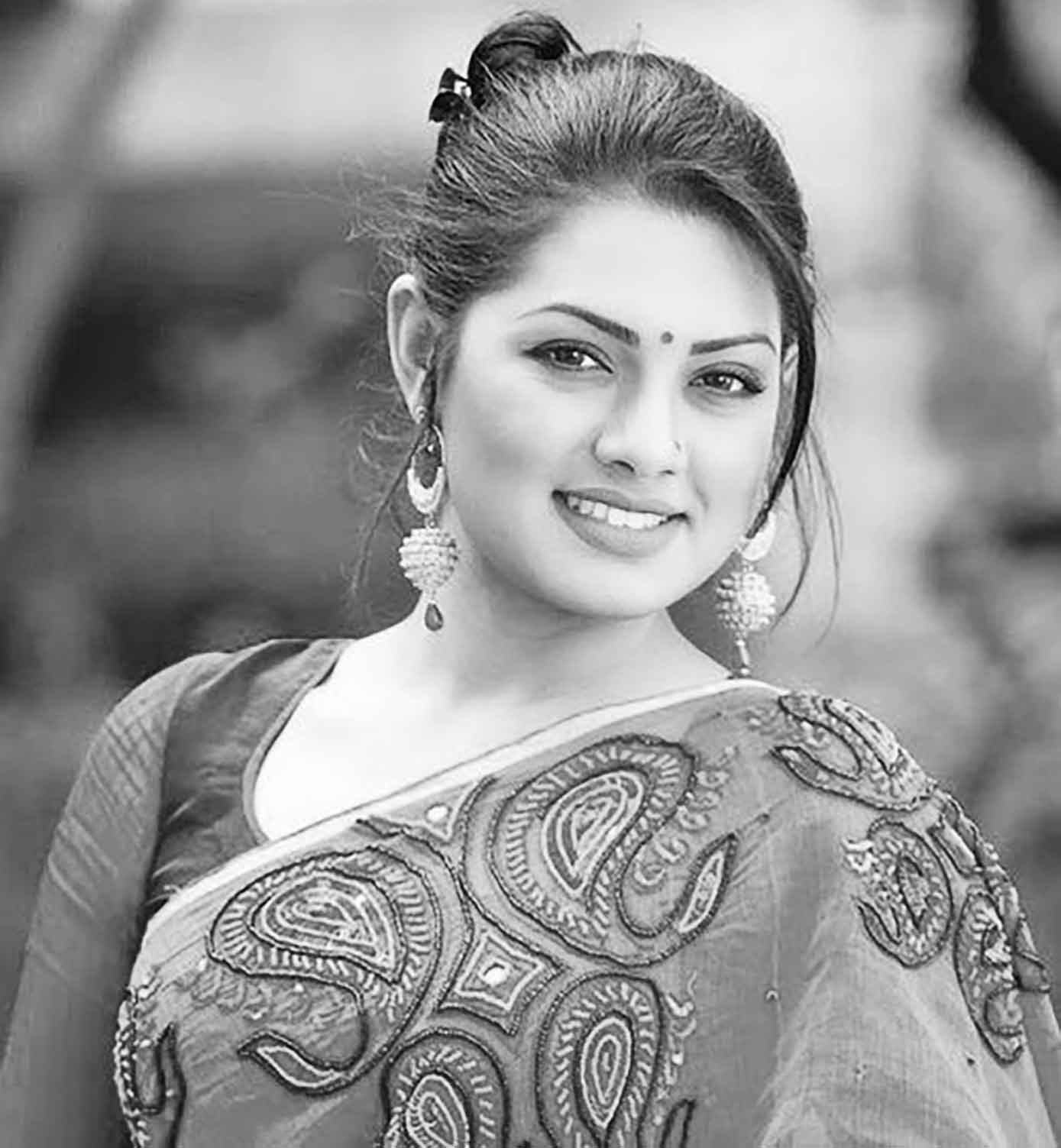 আপস্নুত তিশা