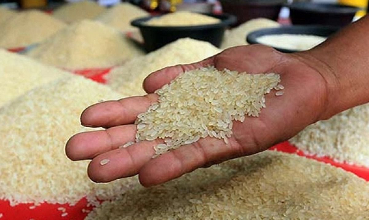 চালের বস্তায় লিখতে হবে মিল গেটের মূল্য ও জাত
