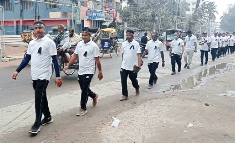 গৌরীপুরে আন্তর্জাতিক মাতৃভাষা দিবসে ২১ জনের ২১ কিলোমিটার পদযাত্রা