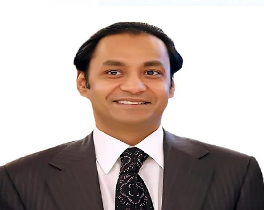 আজীবন সম্মাননা পেলেন বসুন্ধরার এমডি