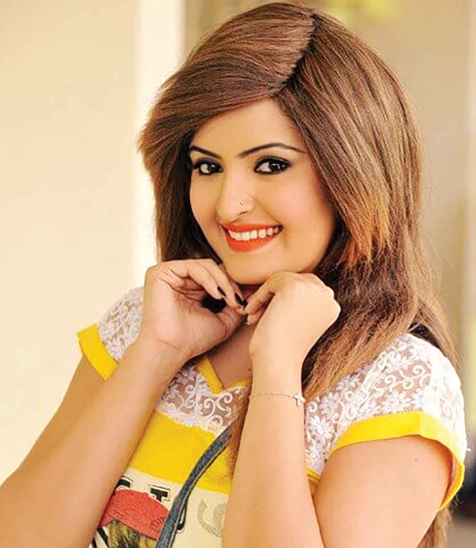 পরীমনির মামলা চলবে