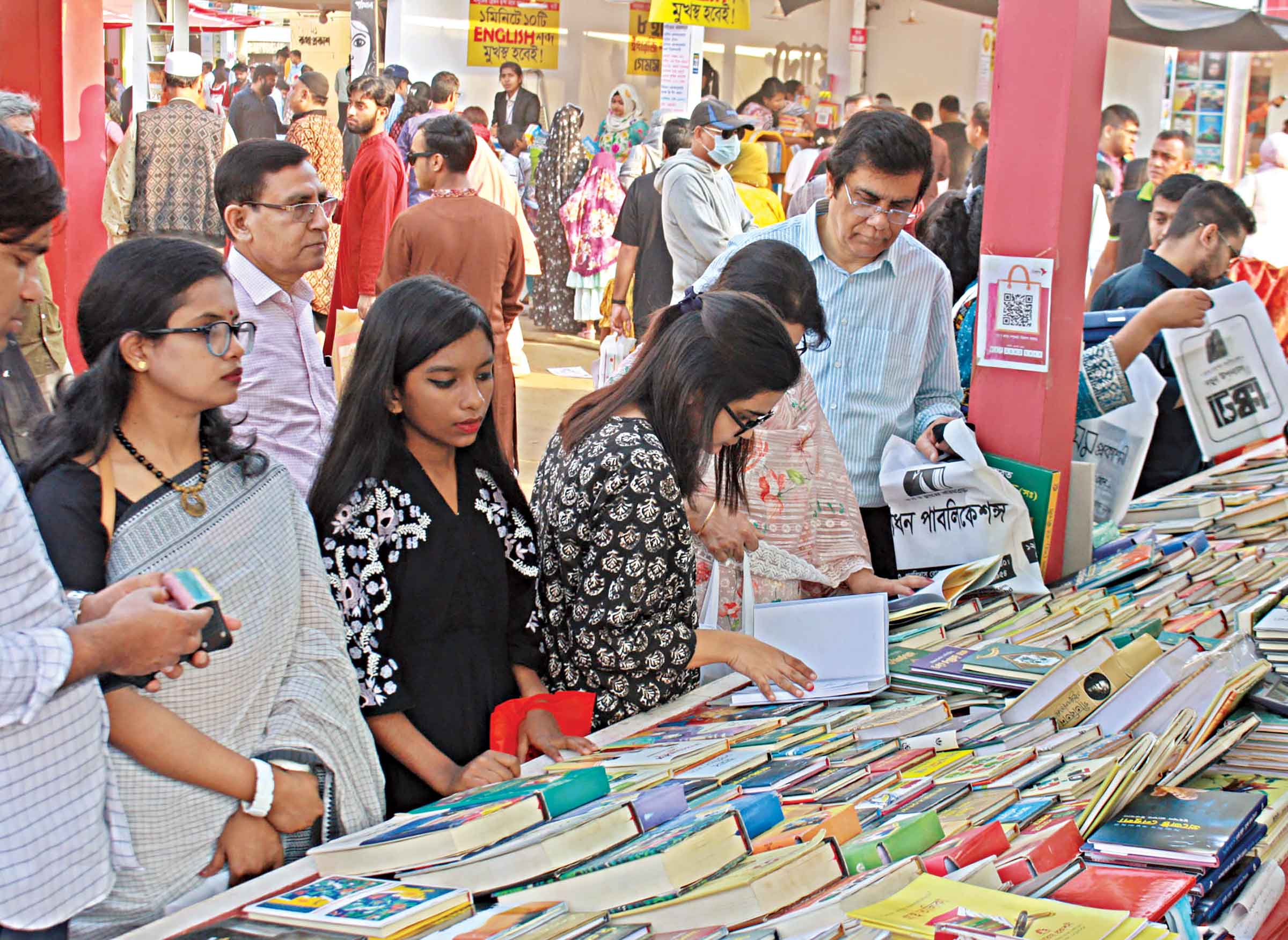 বাড়ছে অনুবাদ সাহিত্যের পাঠক
