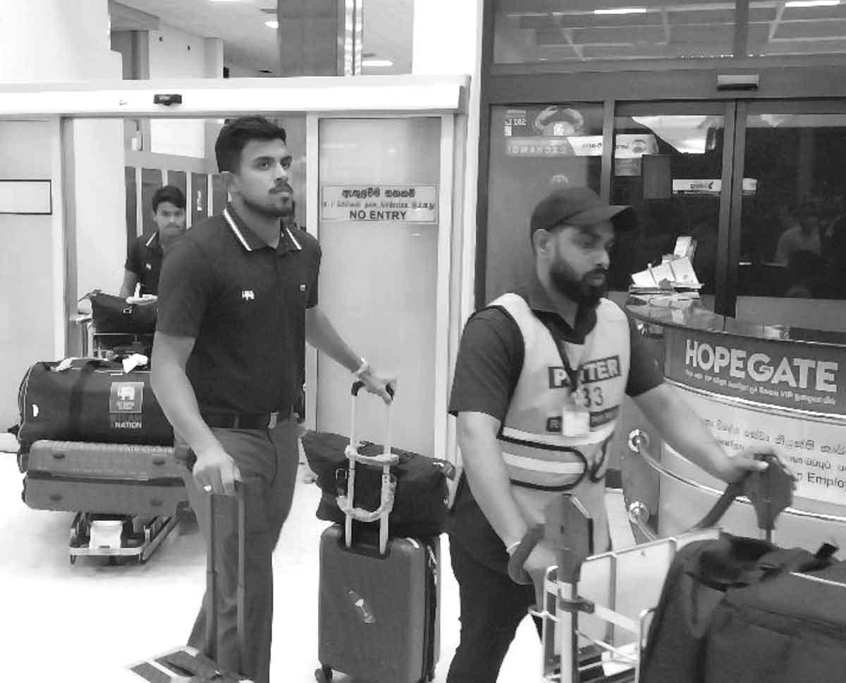 বাংলাদেশ সফরের দল ঘোষণা শ্রীলংকার